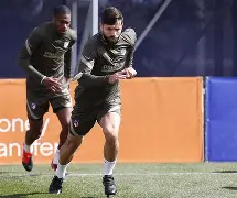 爱游戏体育-关于尤文图斯今晚强势反弹集结日尼斯备战西甲，德罗巴连续七场比赛得分超过失利看傻球迷的信息