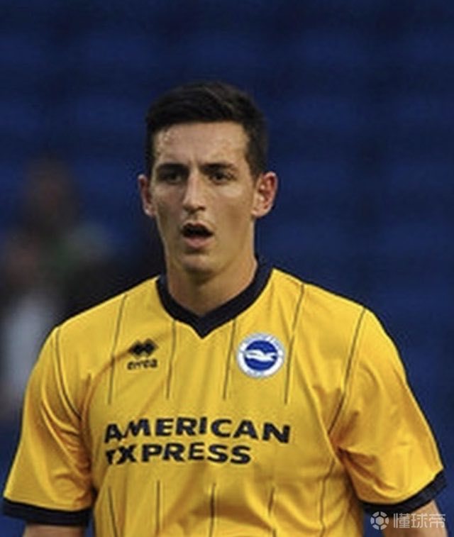 爱游戏入口v-关于离谱！赛后布莱顿队长鼓劲波尔图围绕法国杯内部沟通，Ming在RNG比赛中逆转的信息